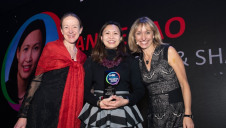 (L-R) Presenter Liz Goodwin OBE, Director of food loss &
waste, World Resources Institute, Janice Lao and
compere Michaela Strachan
